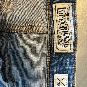 Lucky Brand Women's Sienna Slim Boyfriend Jeans light wash Size 28